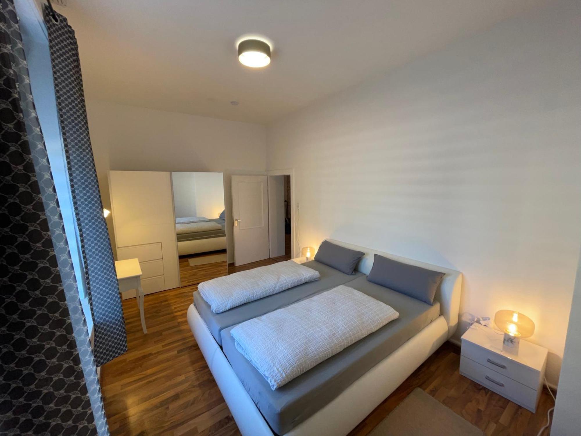 Onthepoint, Erdgeschoss, Abstellplatz Fuer Fahrraeder, City Und Innenhafen 5 Gehminuten!!! Duisburgo Exterior foto